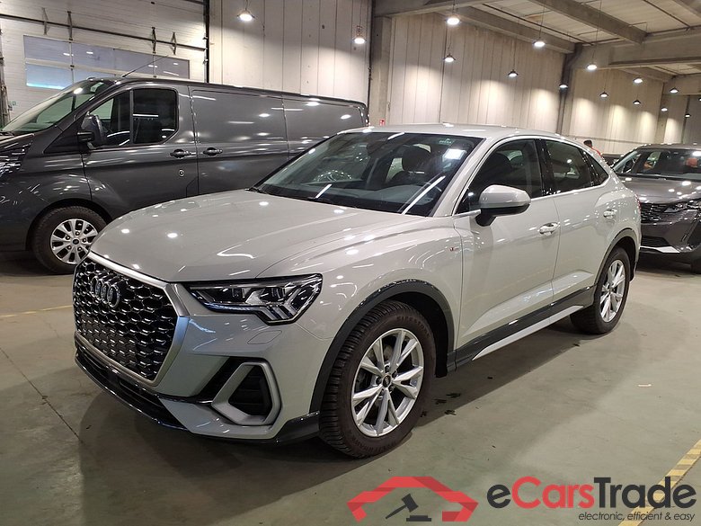 AUDI Q3 SPORTBACK 2.0 35 TDI S TRONIC S LINE BUSINESS ED