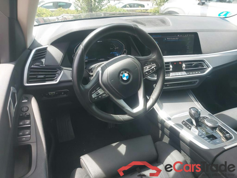 BMW X5 / 5P / xDrive45e 285 CV 22 kWh #3
