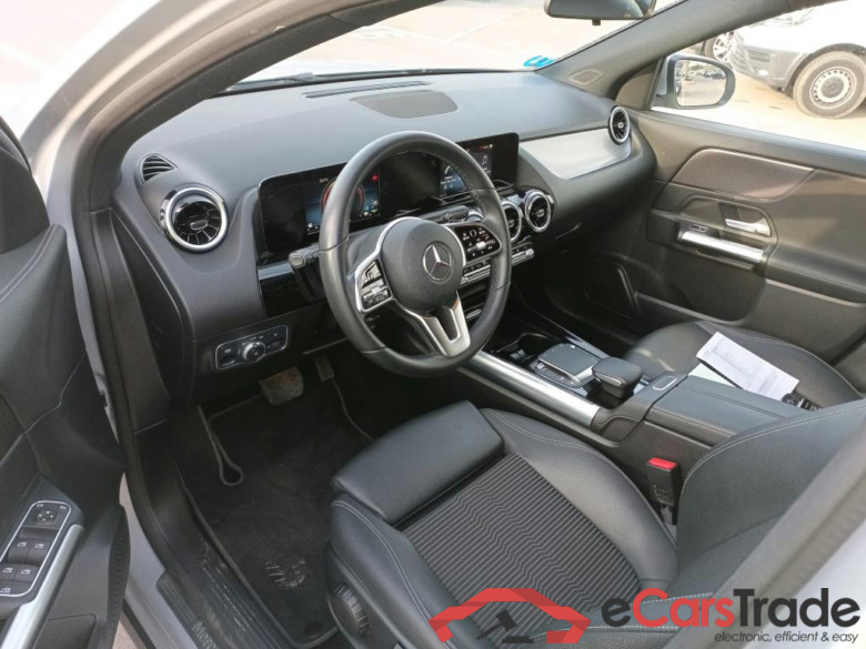 MERCEDES-BENZ GLA / 2020 / 5P / todoterreno GLA 250 e #3