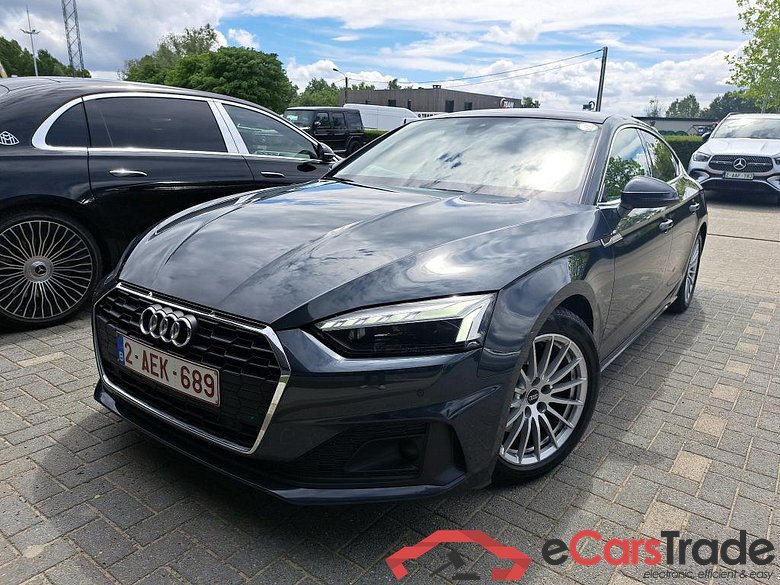 AUDI - AUD A5 SB 30 TDI 136PK S-Tronic Business Edition Pack Platinum With Heated Seats & Matrix LED & Pano Roof & Assistance Parking