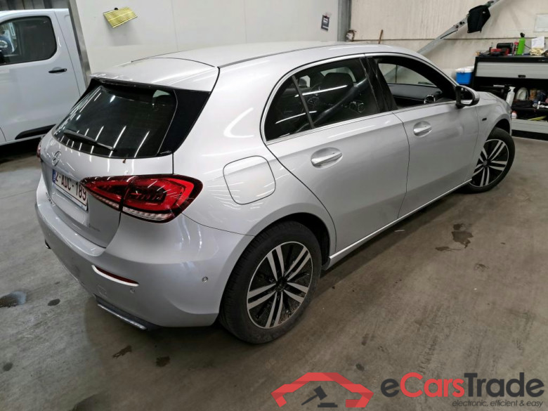 MERCEDES - MER A 250 e 218PK DCT Business Solution * HYBRID * #2
