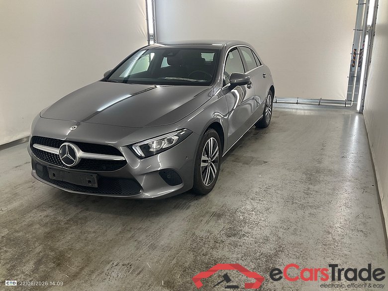 MERCEDES-BENZ CLASS A (W177) A 250 e PHEV Business Solution