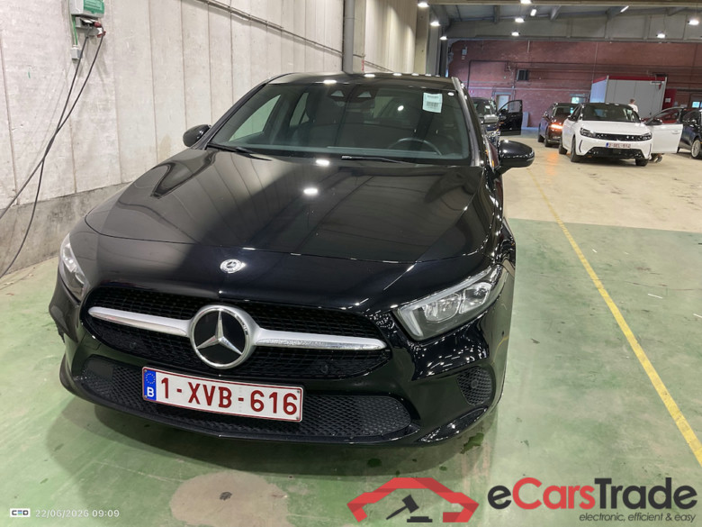 MERCEDES-BENZ CLASS A DIESEL (W177) A 180 d Business Solution #2