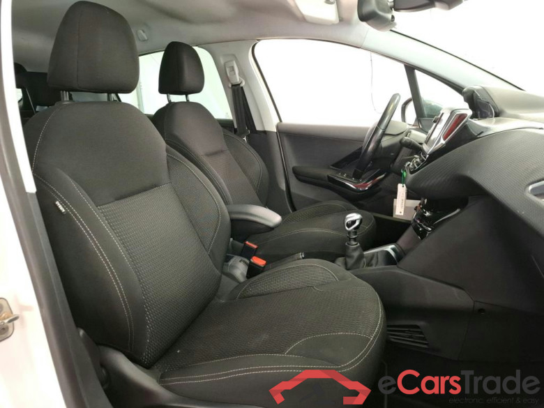 PEUGEOT 208 / 2015 / 5P / Berline &BLUEHDI 100 S&S ALLURE BUSINESS #6