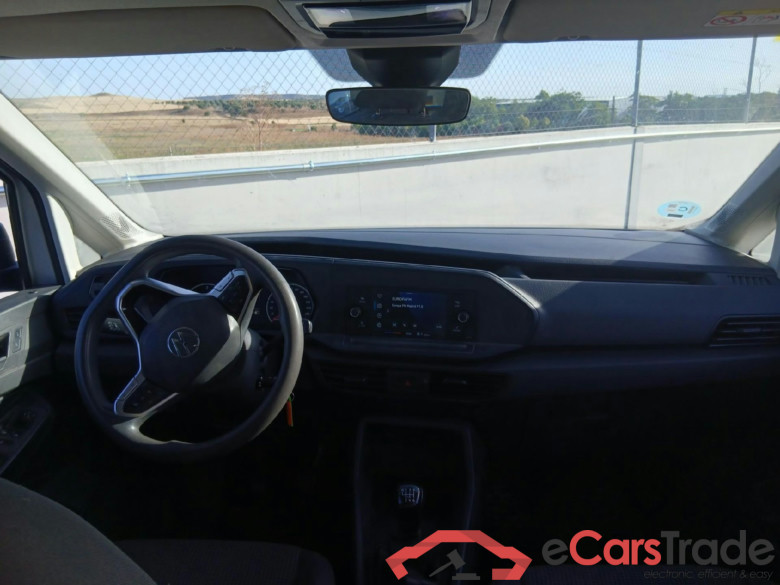 VOLKSWAGEN Caddy / 2020 / 4P / combi Kombi 2.0 TDI 75kW (102CV) #3