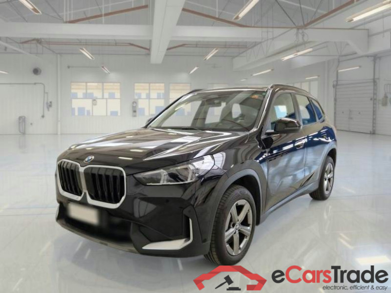 BMW X1 / 2022 / 5P / SUV SDRIVE 18D EDITION ESSENCE DCT #1