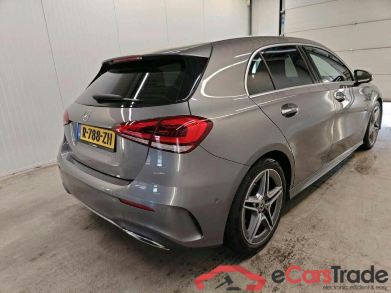 MERCEDES-BENZ A-klasse 180 AMG Line #2