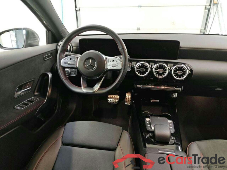 MERCEDES-BENZ A-klasse 180 AMG Line #3