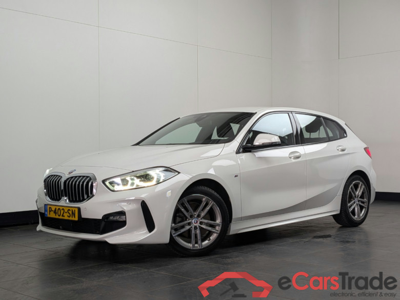 BMW 1-serie 118i High Exec #1