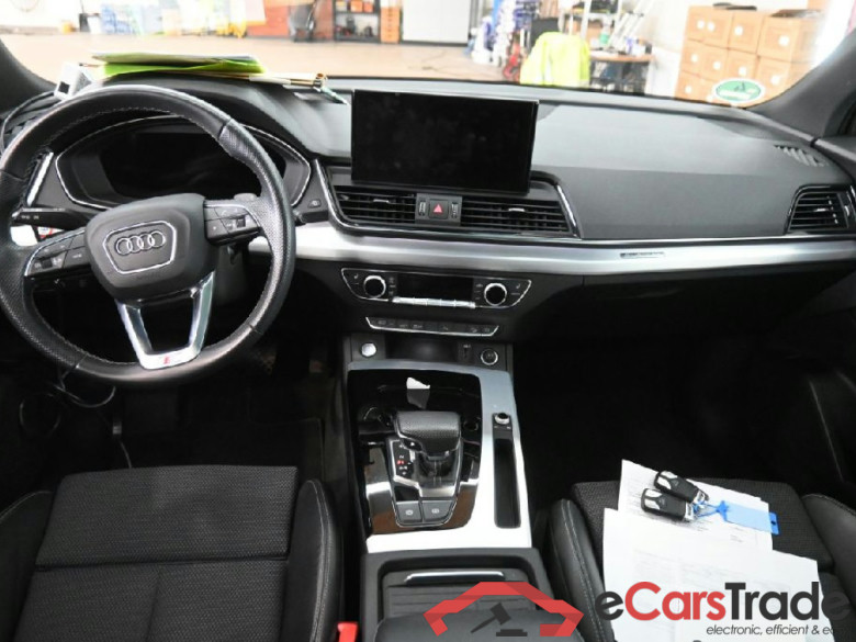 AUDI Q5 Sportback 50 TFSIe Sportback quattro S tronic S line 5d 195kW #3