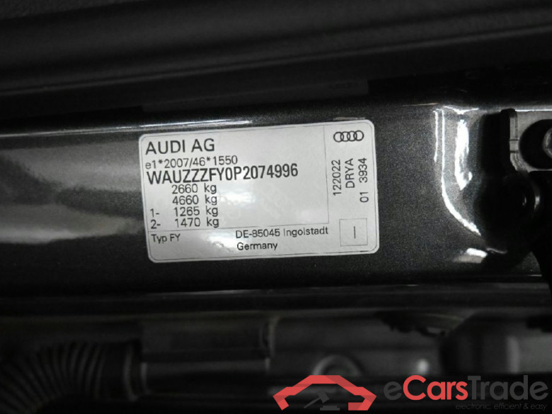 AUDI Q5 Sportback 50 TFSIe Sportback quattro S tronic S line 5d 195kW #5