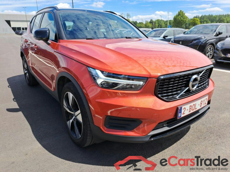 VOLVO XC40 1.5 T4 PHEV R-DESIGN DCT #2