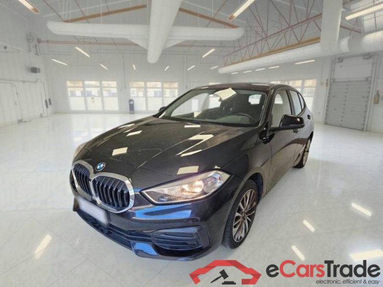 BMW SERIE 1 / 2019 / 5P / BERLINA 116D BUSINESS ADVANTAGE #1