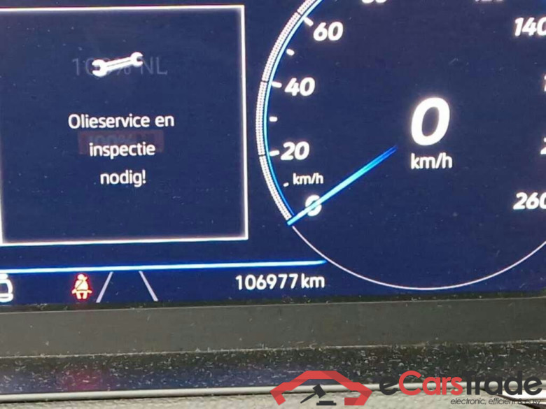 VOLKSWAGEN PASSAT 1.5 TSI R-Line Bns+ #4