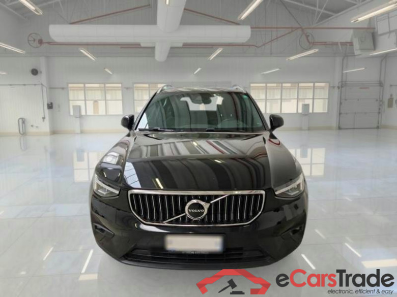VOLVO XC40 / 2021 / 5P / SUV T4 RECHARGE PLUG-IN AUTO CORE #6