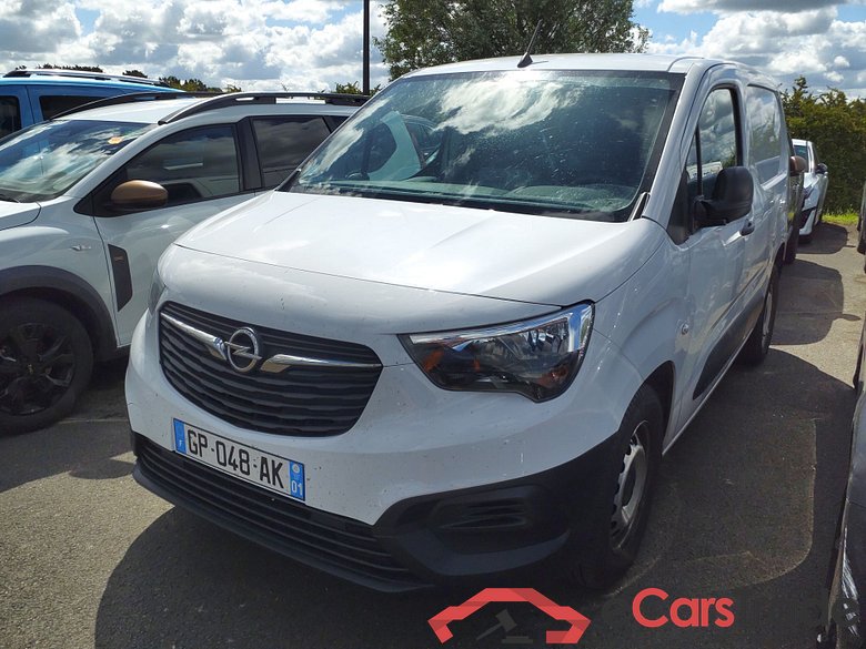 OPEL Combo  OPEL Combo  CARGO HDI 100 TAILLE M 950KG + PACK CHANTIER + CAMERA AR + RADIO DAB TABLETTE 8’’