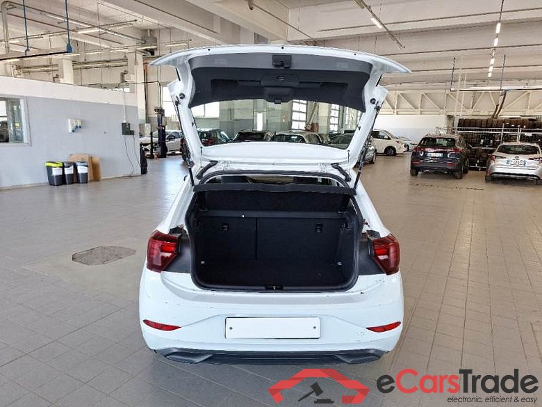 VOLKSWAGEN POLO / 2021 / 5P / BERLINA 1.0 TSI LIFE DSG #5