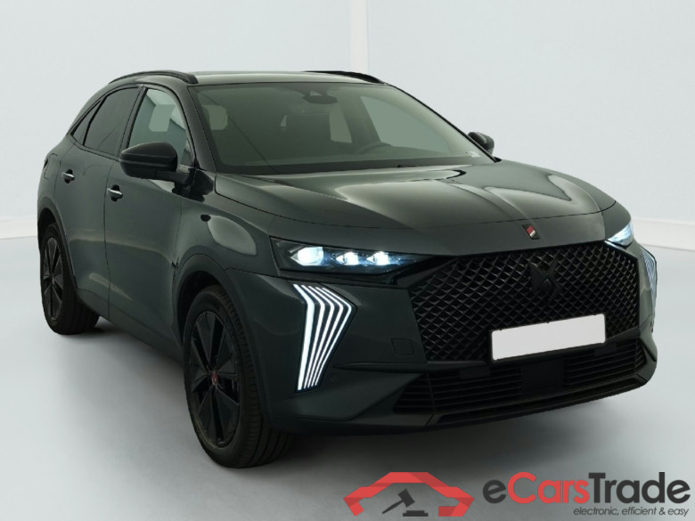 DS DS 7 Performance Line + Hybride Rechargeable E-Tense 300 EAT8 4x4 #1