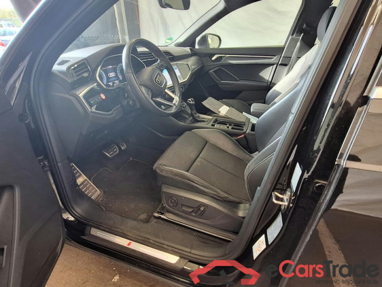 AUDI Q3 35 TDI S tronic S line 5d 110kW #4