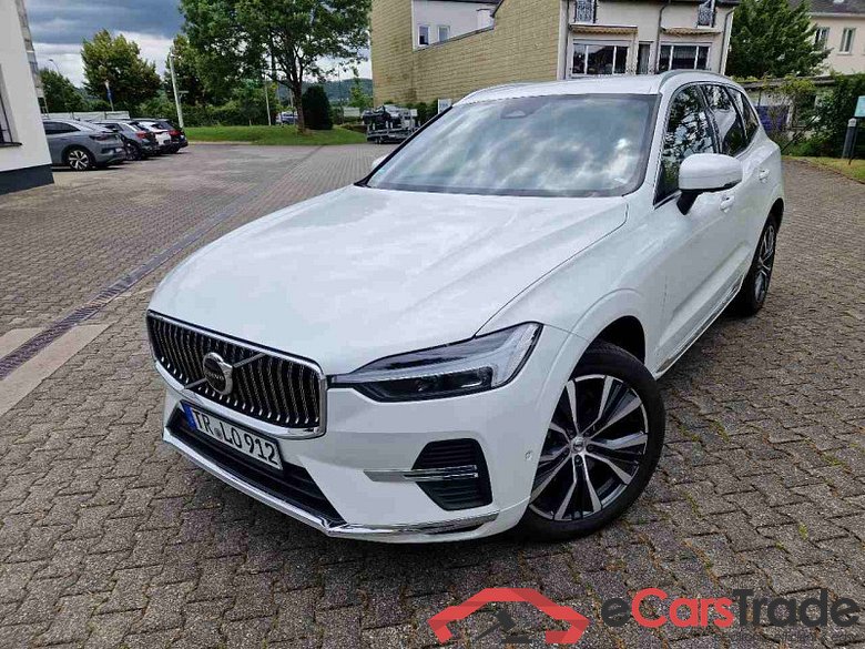Volvo XC60 (03.2017->) DE - SUV5 B5 (Benzin) AWD EU6d, Inscription Mild-Hybrid, (Facelift) 2021 - 2022