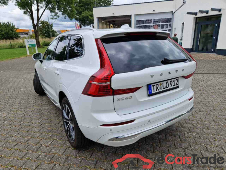 Volvo XC60 (03.2017->) DE - SUV5 B5 (Benzin) AWD EU6d, Inscription Mild-Hybrid, (Facelift) 2021 - 2022 #4