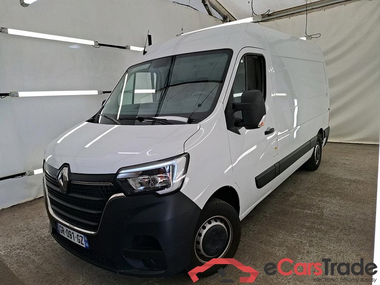 RENAULT Master  2019  4P Fourgon tôlé FG Tr CF F3300 L2H2 Blue dCi 135