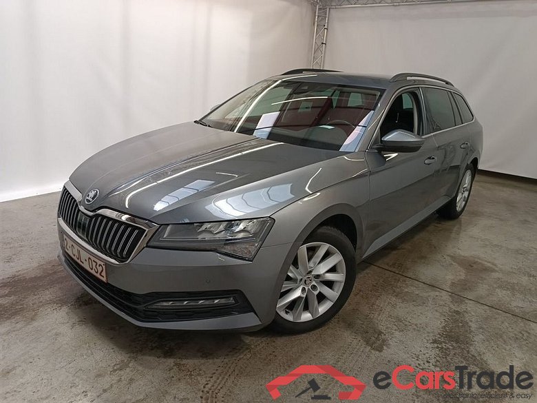 Skoda Superb Combi 2.0 CRTDI 110kW DSG7 Clever 5d