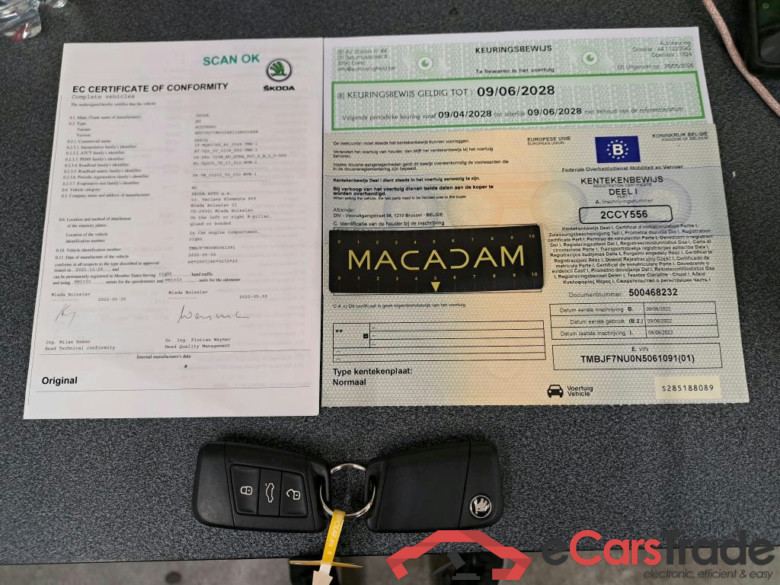 SKODA - SKO KAROQ CRTDI 115PK DSG7 Clever+ With Climatic & Navigation & Heated Seats & Safety Pack & Park Sensors Front & Rear #4