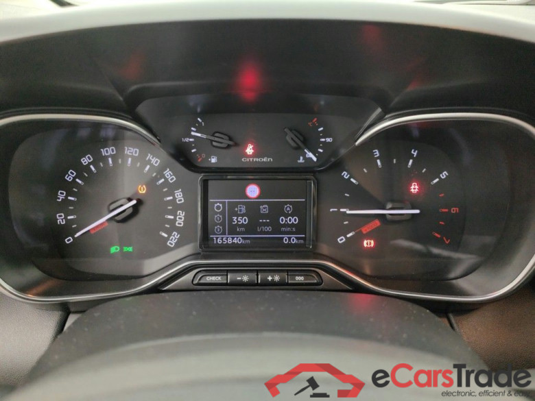 Citroën C3 Aircross 1.2 PureTech 130 S&S EAT6 Shine 5d #6
