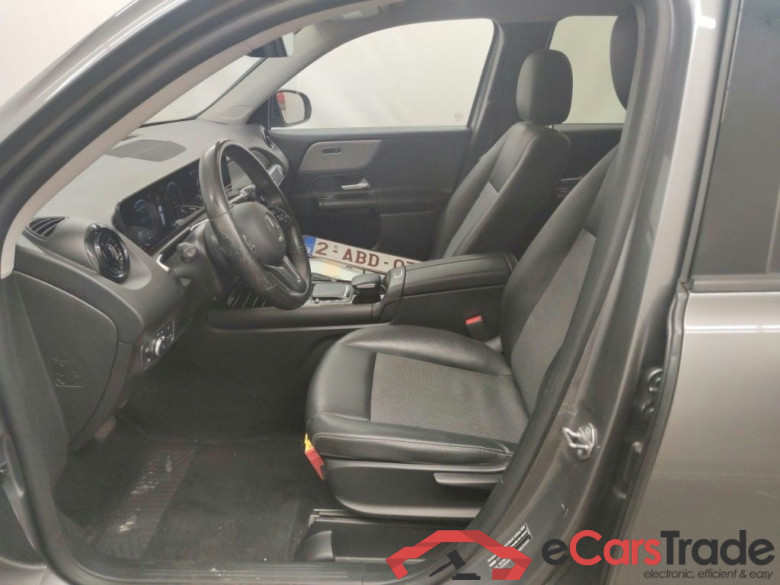 Mercedes-Benz GLB GLB 180 d Business Solution 5d #3