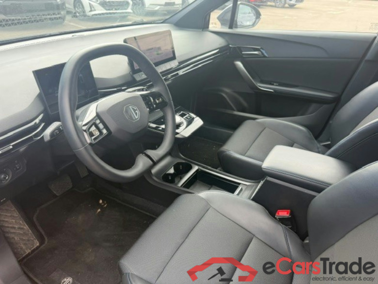 MG MG4 Luxury 64 kWh 204 hp #6