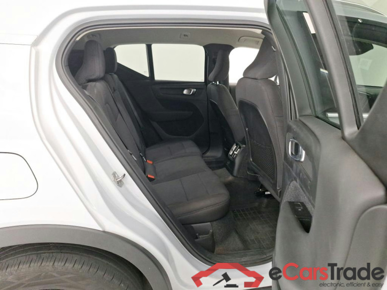 VOLVO XC40 1.5 T4 RECHARGE GEARTR. INSCRIPTION EXPR #6