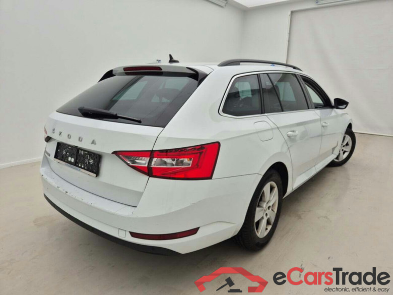 SKODA SUPERB COMBI 2.0 CRTDI CLEVER DSG #2