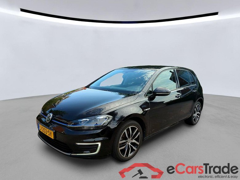 VOLKSWAGEN e-Golf 100 kW