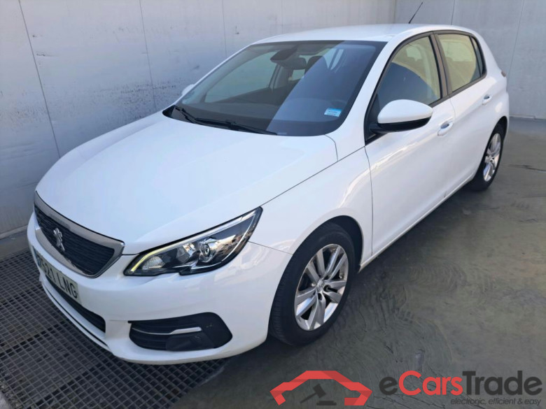 PEUGEOT 308 / 2017 / 5P / berlina con portón 5p Active Pack BlueHDi 130 S&S #1