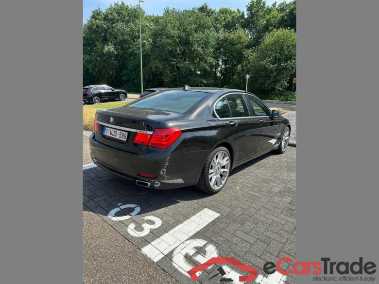BMW 7 Dsl (F01) 740 dXA #3