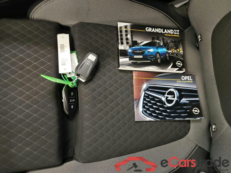 Opel Grandland X 1.6 Turbo 168kW Hybrid Elegance Auto 5d #4