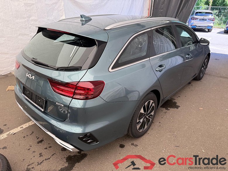 Ceed Sportswagon Plug-in Hybrid Vision 1.6 104KW AT6 E6d #2