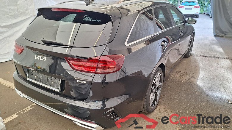 Ceed Sportswagon Plug-in Hybrid Platinum Edition 1.6 104KW AT6 E6d #2