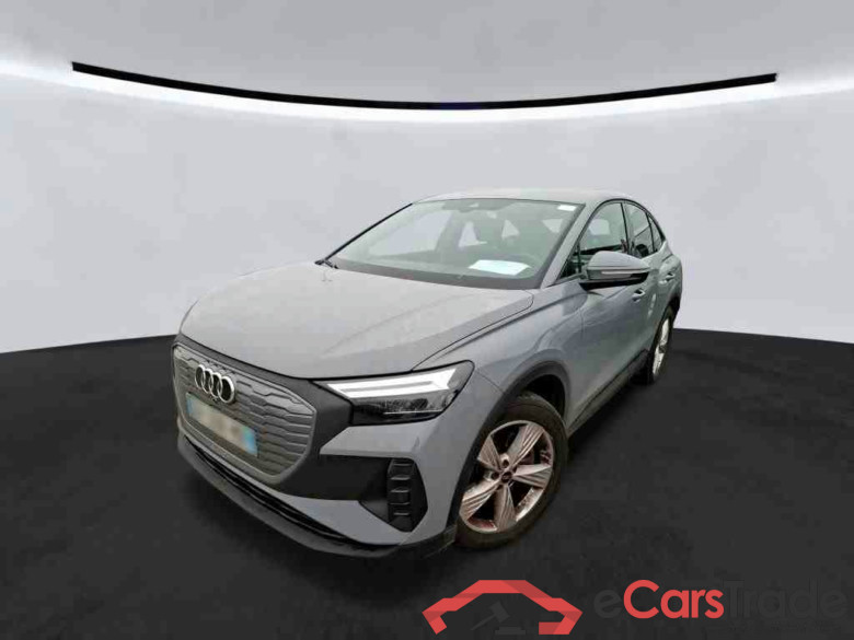 Audi Q4 e-tron Audi Q4 e-tron Sportback 40 *Extended warranty #1
