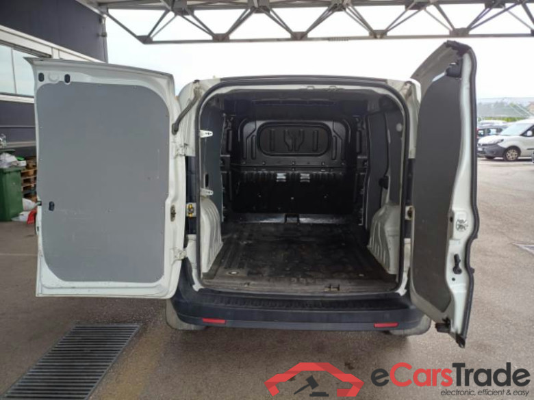 FIAT DOBLÒ CARGO / 2014 / 4P / VETT. FURGONATA 1.6 MULTIJET 16V 105CV SX EURO 6 #5