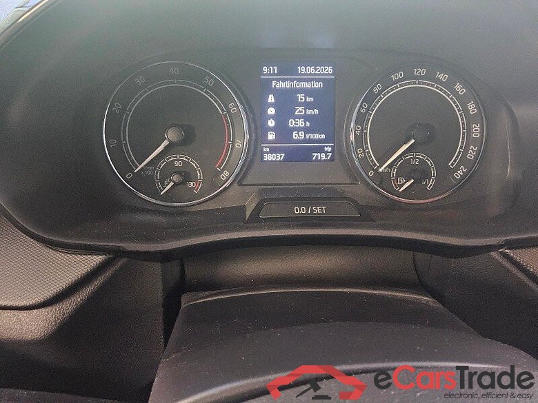 Skoda Fabia (PJ3)(06.2021->) DE - LimS5 1.0 TSI EU6d, Ambition OPF, 2021 - 2023 #6