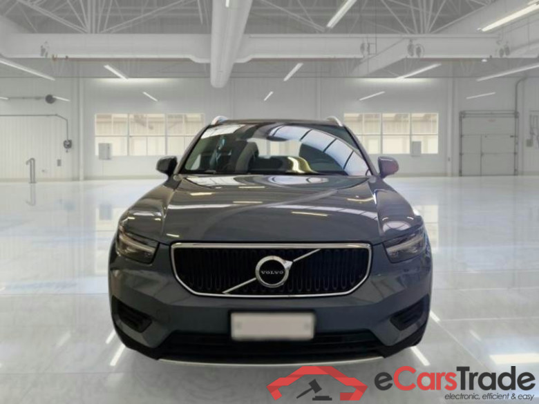 VOLVO XC40 / 2017 / 5P / SUV D3 GEARTRONIC BUSINESS PLUS #6