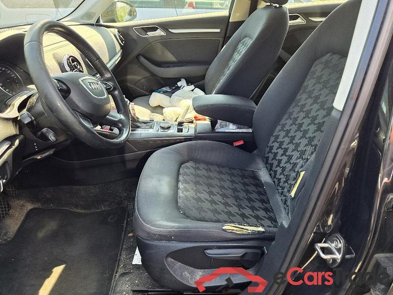 AUDI A3 Sportback 1.2 TFSI Attraction S tronic #6