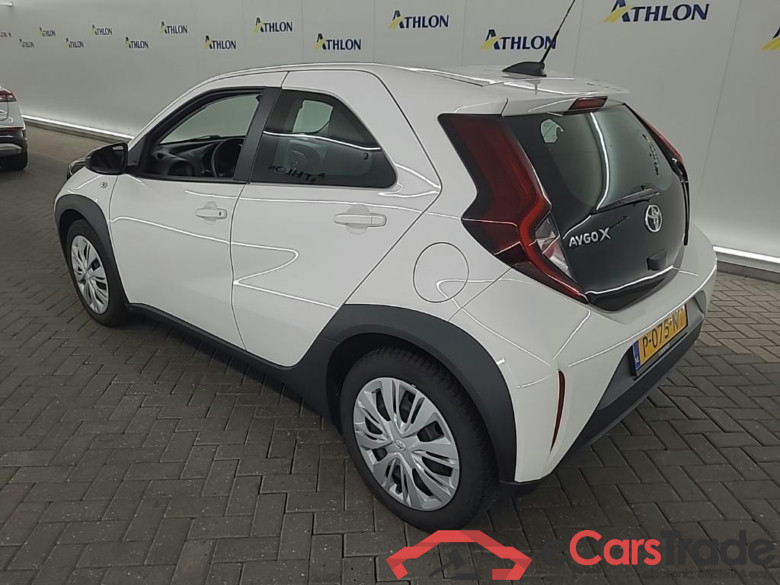 TOYOTA Aygo X 1.0 VVT-I MT play 5D 53kW #4