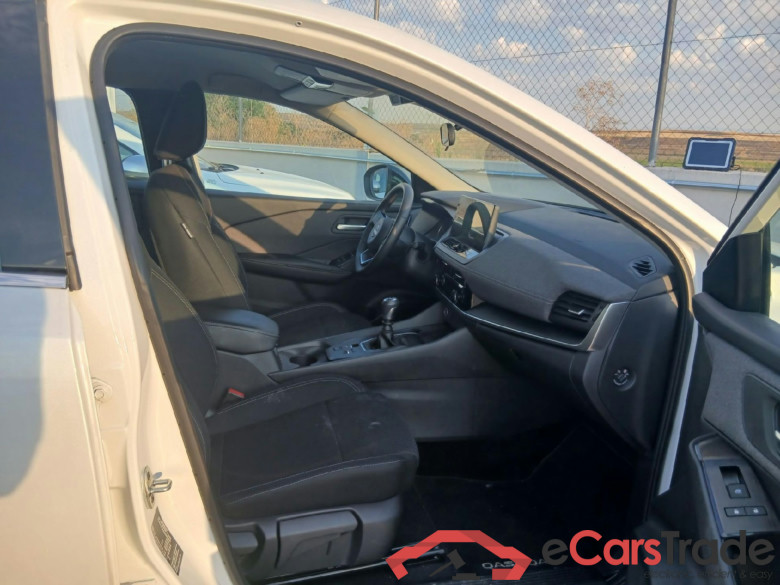 NISSAN QASHQAI / 2024 / 5P / todoterreno DIG-T 103kW (140CV) mHEV 4x2 Acenta #6