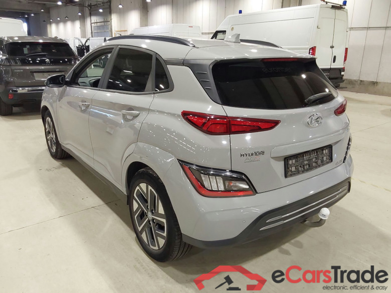 HYUNDAI KONA 64 KWH ELECTRIC SKY #2