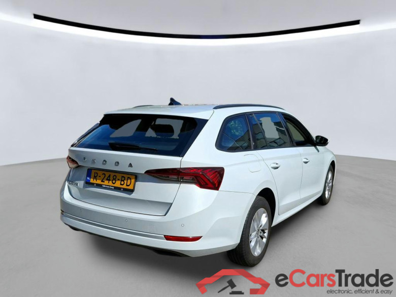 SKODA Octavia Combi 81 kW #6