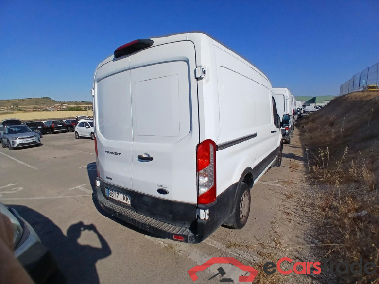 FORD Transit / 2013 / 4P / furgón 310 96kW L2H2 Van Trend FWD MHEV #2