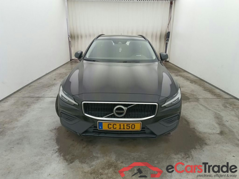 VOLVO V60 DIESEL - 2018 2.0 B4 197 Momentum Core Geartronic 5d #1
